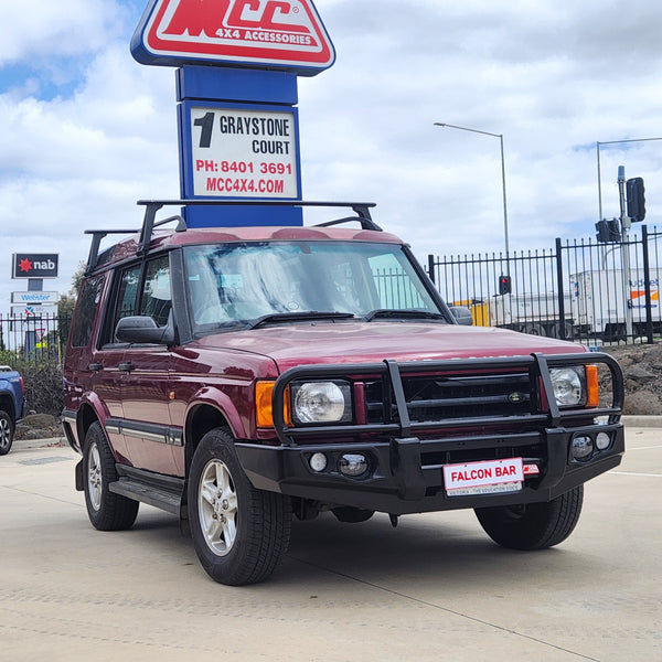 MCC4X4 Falcon 707-02 bullbar fitted to Land Rover Discovery 1 & 2