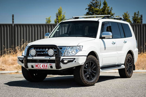 MCC4X4 Phoenix 808-01 Single Loop bullbar fitted to Pajero NS NX NT NW 2006-2021