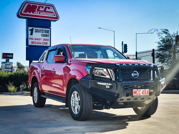 MCC4X4 Phoenix 808-02 bullbar fitted to Navara NP300 2021-On