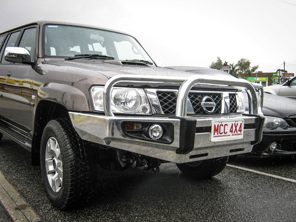 MCC4X4 Falcon 707-01 Triple Loop Aluminium bullbar fitted to Patrol Y61 1997-2005