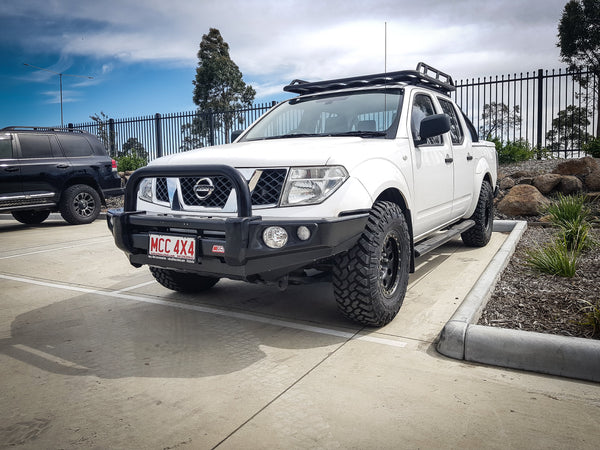 MCC4X4 Falcon 707-01 Single Black Loop bullbar fitted to Navara D40 2005-2010