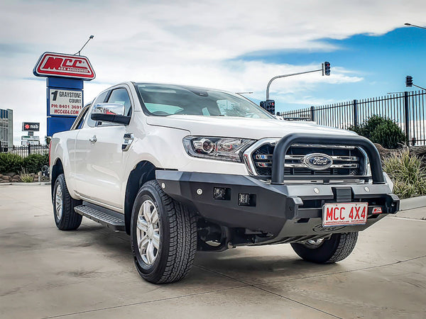MCC4X4 Rocker 078-01SQ Single Loop bullbar fitted to Ranger/Everest PX3 2019-2022