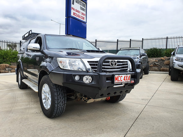 MCC4X4 Falcon 707-01 Single Black Loop bullbar fitted to Hilux KUN26R 2012-2015