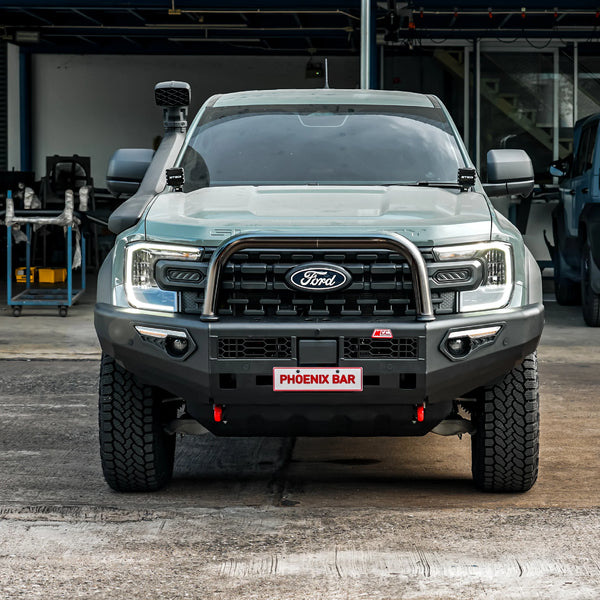 MCC4X4 Phoenix 808-01 Single Loop bullbar fitted to Ranger Super Duty MY26