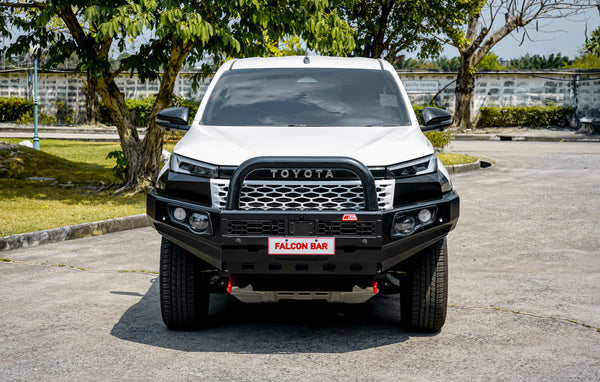 MCC4X4 Falcon 707-01 Single Black Loop bullbar fitted to Hilux 2026-On (9th Gen)