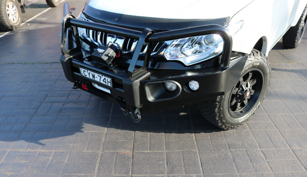 Rock Armor Elite Bull Bar Mitsubishi MQ Triton 15+