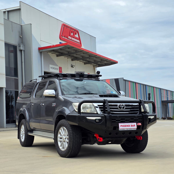 MCC4X4 Phoenix 808-02 bullbar fitted to Hilux KUN26R 2012-2015