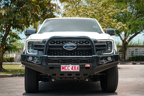 MCC4X4 Falcon 707-01 Single Black Loop bullbar fitted to Next-Gen Ranger/Everest 2022-On