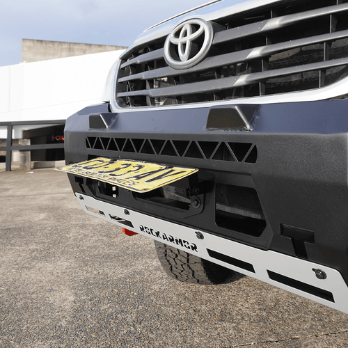 Rockarmor GT Hoopless Bullbar – Toyota Hilux N70 2005-2011 (Full Bar Replacement)
